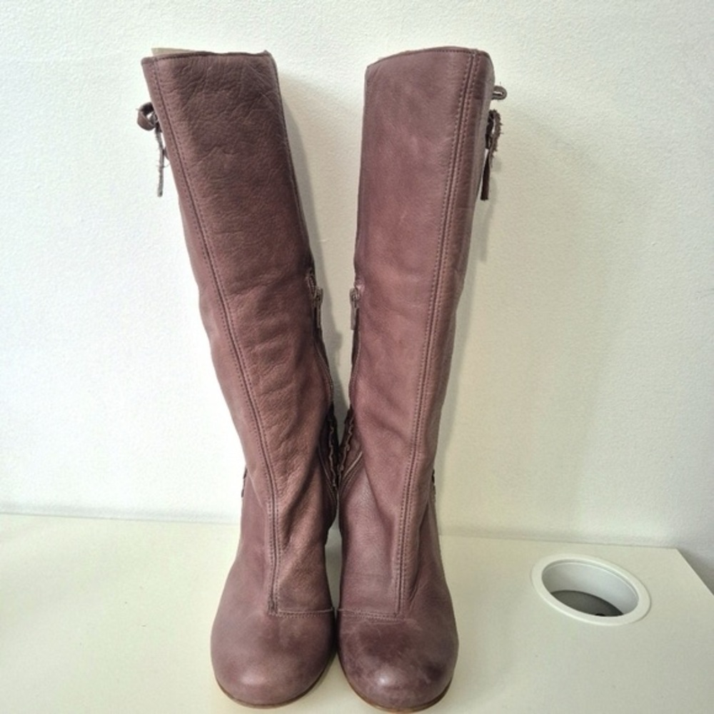 Steve Madden Made In Spain Vintage Y2K Leather 3 inch Heel Boots Mauve Sz 8